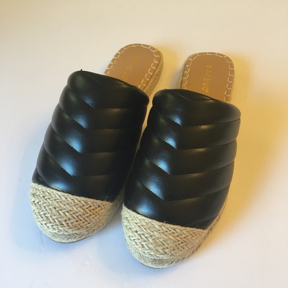 BAMBOO Black Faux Leather Quilted Chevron Mule Espadrille NIB - Picture 2 of 8